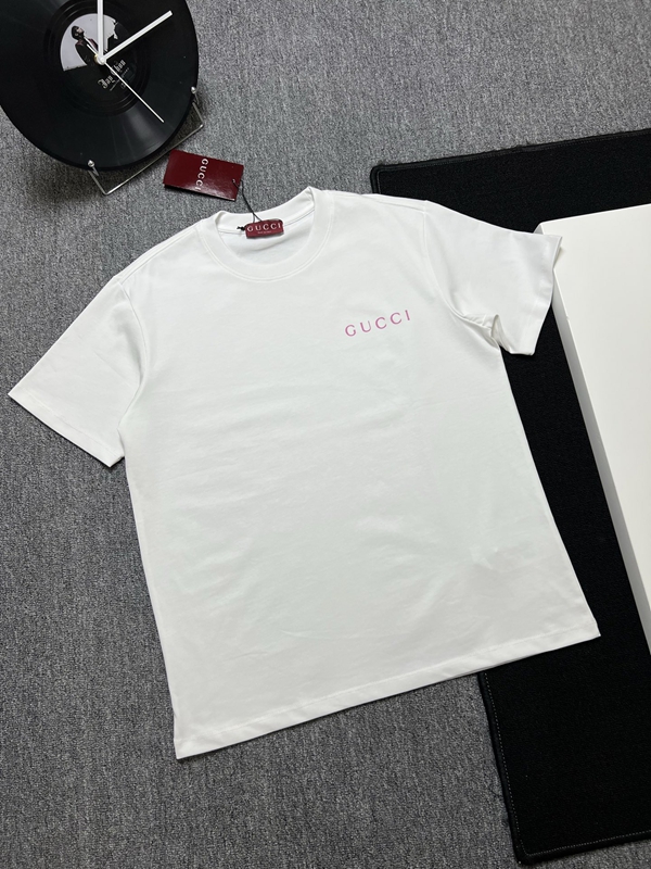 ブランドTシャツ正面デザイン